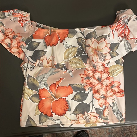 🦄  ALERT! RARE Kortni Jeane Vintage Hawaiian RA Top and HW Bottoms - Picture 3 of 10